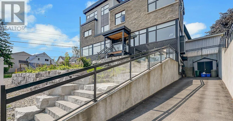 A-1368 Belcourt Boulevard, Ottawa, ON, K1C 1L9 - 3