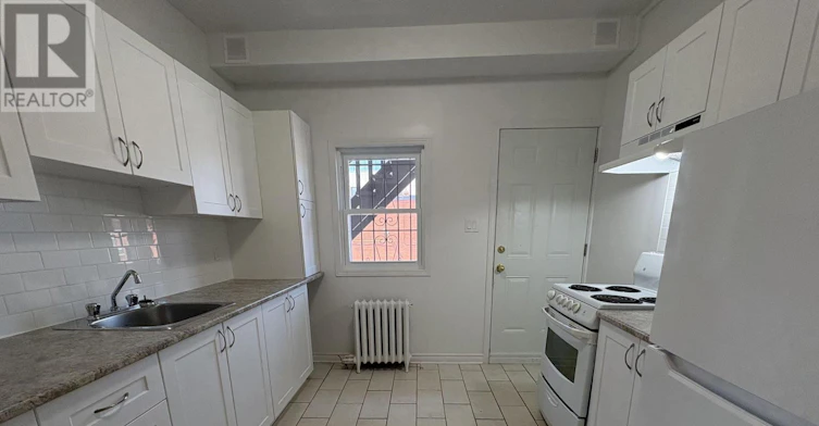 3-120 Murray Street, Ottawa, ON, K1N 7E6 - 3