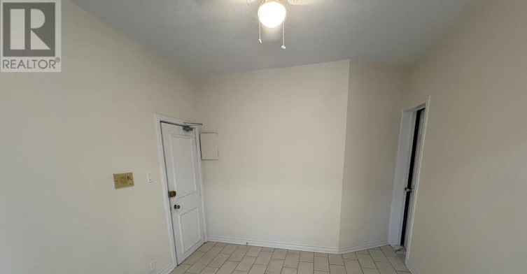 3-120 Murray Street, Ottawa, ON, K1N 7E6 - 2