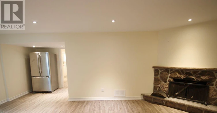 LOWER-33 Carluke Crescent, Toronto, ON, M2L 2H7 - 5