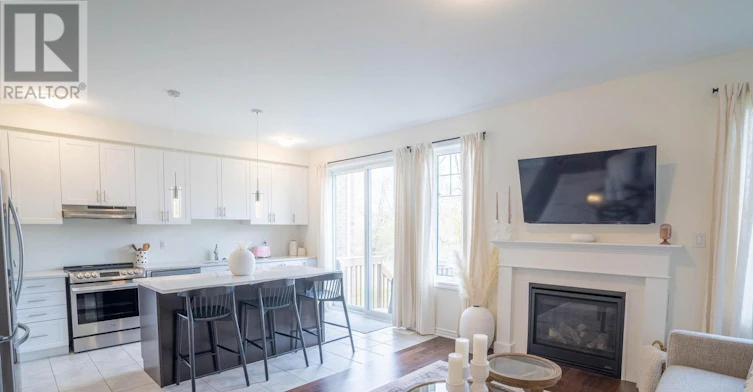 84 Barkerville Drive, Whitby, ON, L1P 0L8 - 8
