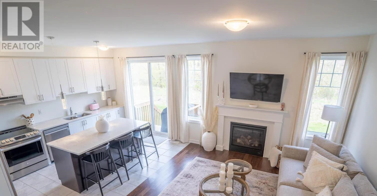84 Barkerville Drive, Whitby, ON, L1P 0L8 - 9