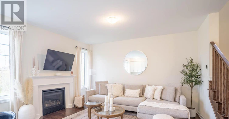 84 Barkerville Drive, Whitby, ON, L1P 0L8 - 11