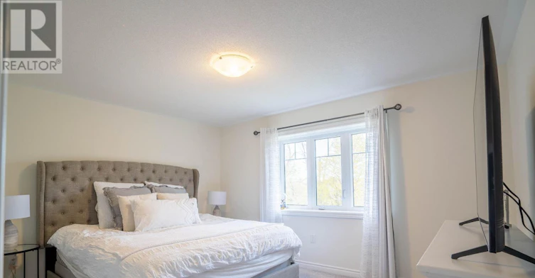 84 Barkerville Drive, Whitby, ON, L1P 0L8 - 14