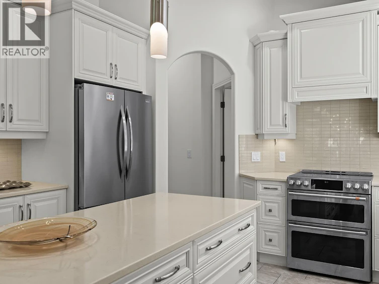 4332 S Gallaghers Forest Road, Kelowna, BC, V1W 4X3 - 15