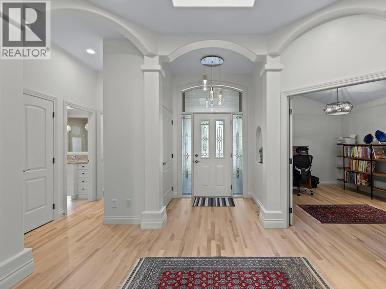 4332 S Gallaghers Forest Road, Kelowna, BC, V1W 4X3 - 2