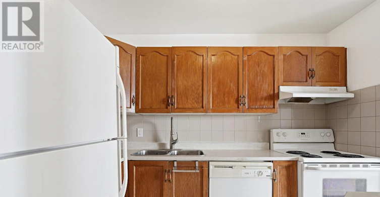 1110-2000 Jasmine Crescent, Ottawa, ON, K1J 8K4 - 16