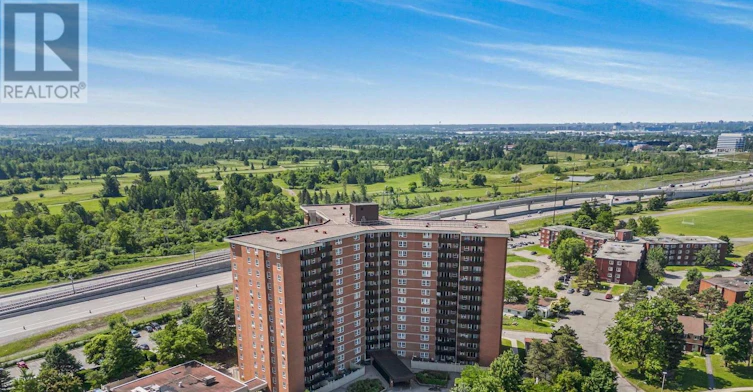 1110-2000 Jasmine Crescent, Ottawa, ON, K1J 8K4