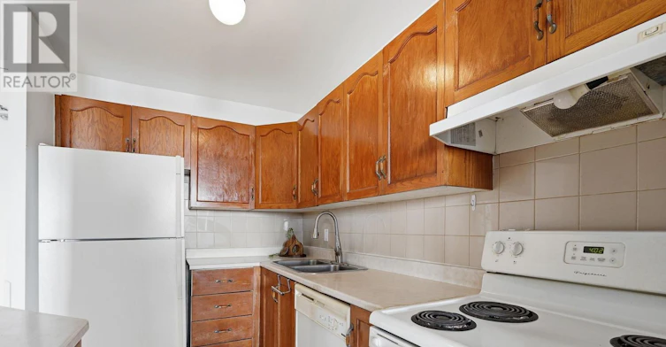 1110-2000 Jasmine Crescent, Ottawa, ON, K1J 8K4 - 13