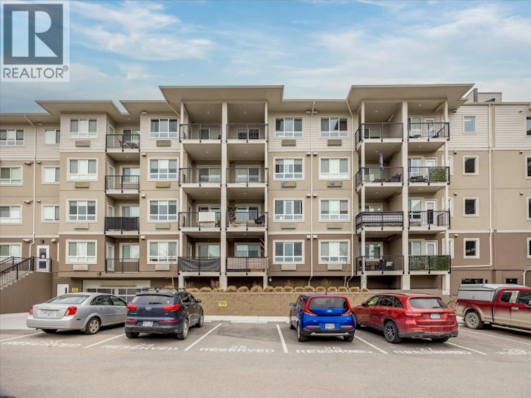 203-2301 Carrington Road, West Kelowna, BC, V4T 0E2 - 2