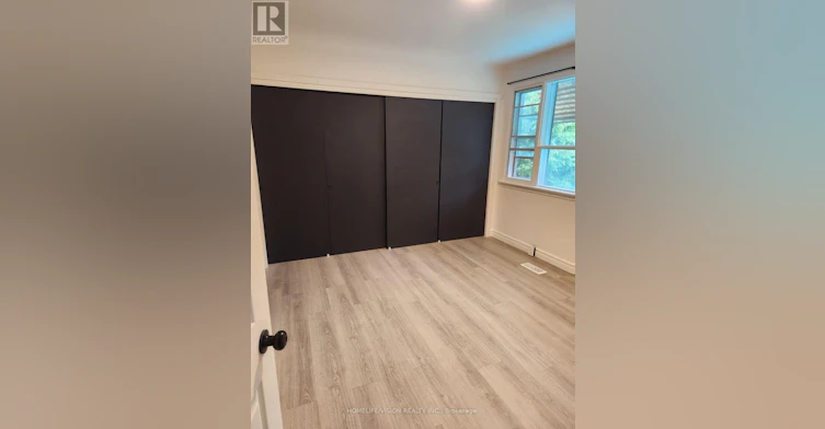 6 Brenham Crescent, Toronto, ON, M2M 2L1 - 10