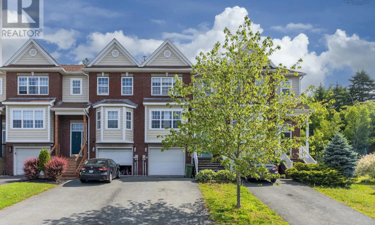 64 Surrey Way
