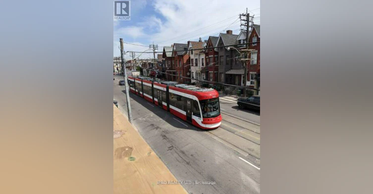 2-450 Bathurst Street, Toronto, ON, M5T 2S6 - 21