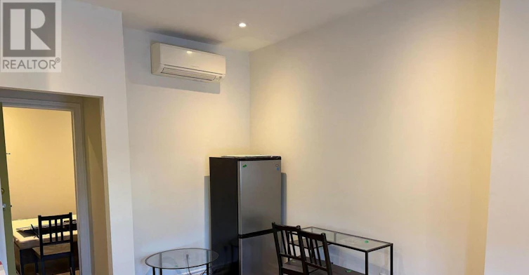 2-450 Bathurst Street, Toronto, ON, M5T 2S6 - 17