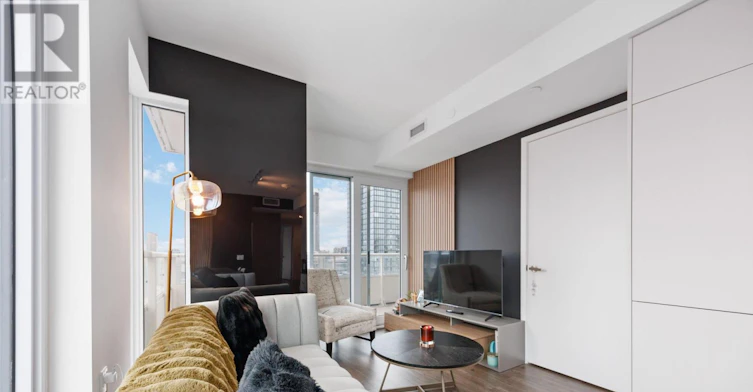 88 Queen Street, Toronto, ON, M5C 0B6 - 7