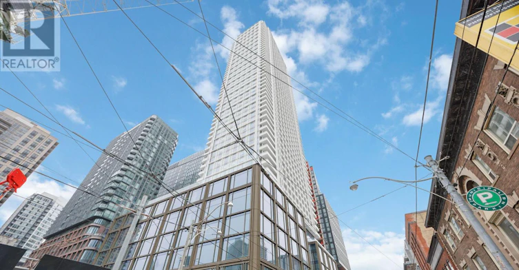 88 Queen Street, Toronto, ON, M5C 0B6
