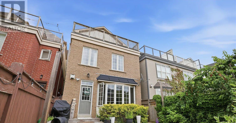 46 Sarah Ashbridge Avenue, Toronto, ON, M4L 3Y9 - 42