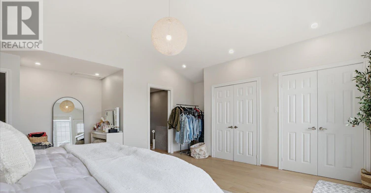 46 Sarah Ashbridge Avenue, Toronto, ON, M4L 3Y9 - 28