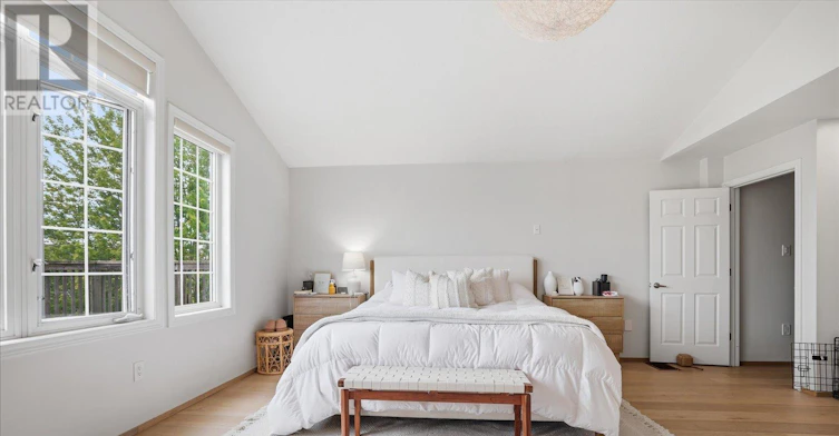 46 Sarah Ashbridge Avenue, Toronto, ON, M4L 3Y9 - 27