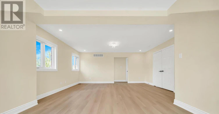 UPPER-5016 Natkarni Crescent, Mississauga, ON, L5V 1L2 - 30