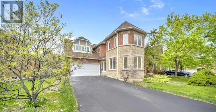UPPER-5016 Natkarni Crescent, Mississauga, ON, L5V 1L2