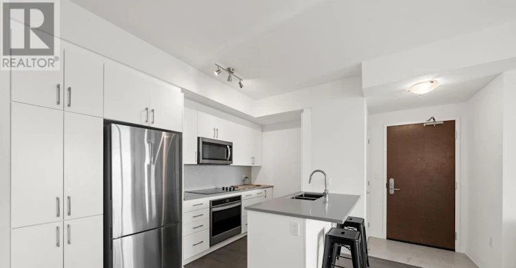 906-805 Carling Avenue, Ottawa, ON, K1S 5W9 - 13