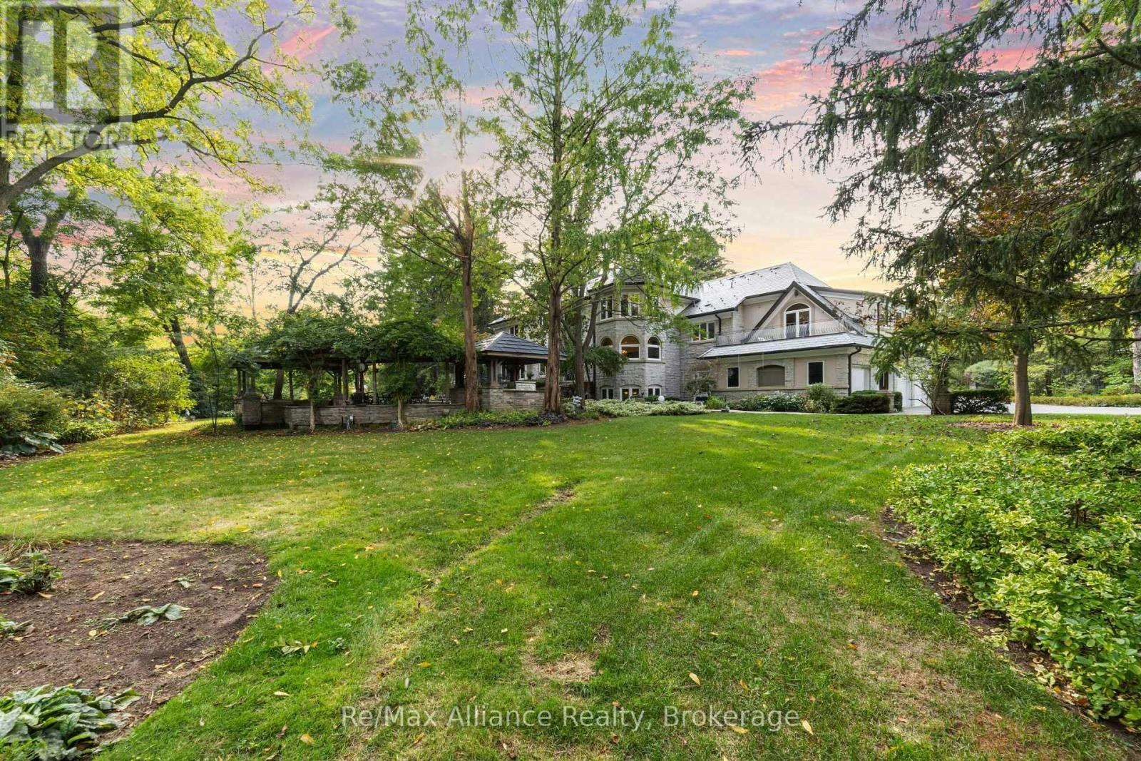 1024 Linbrook Road, Oakville, ON, L6J 2L1 - 49