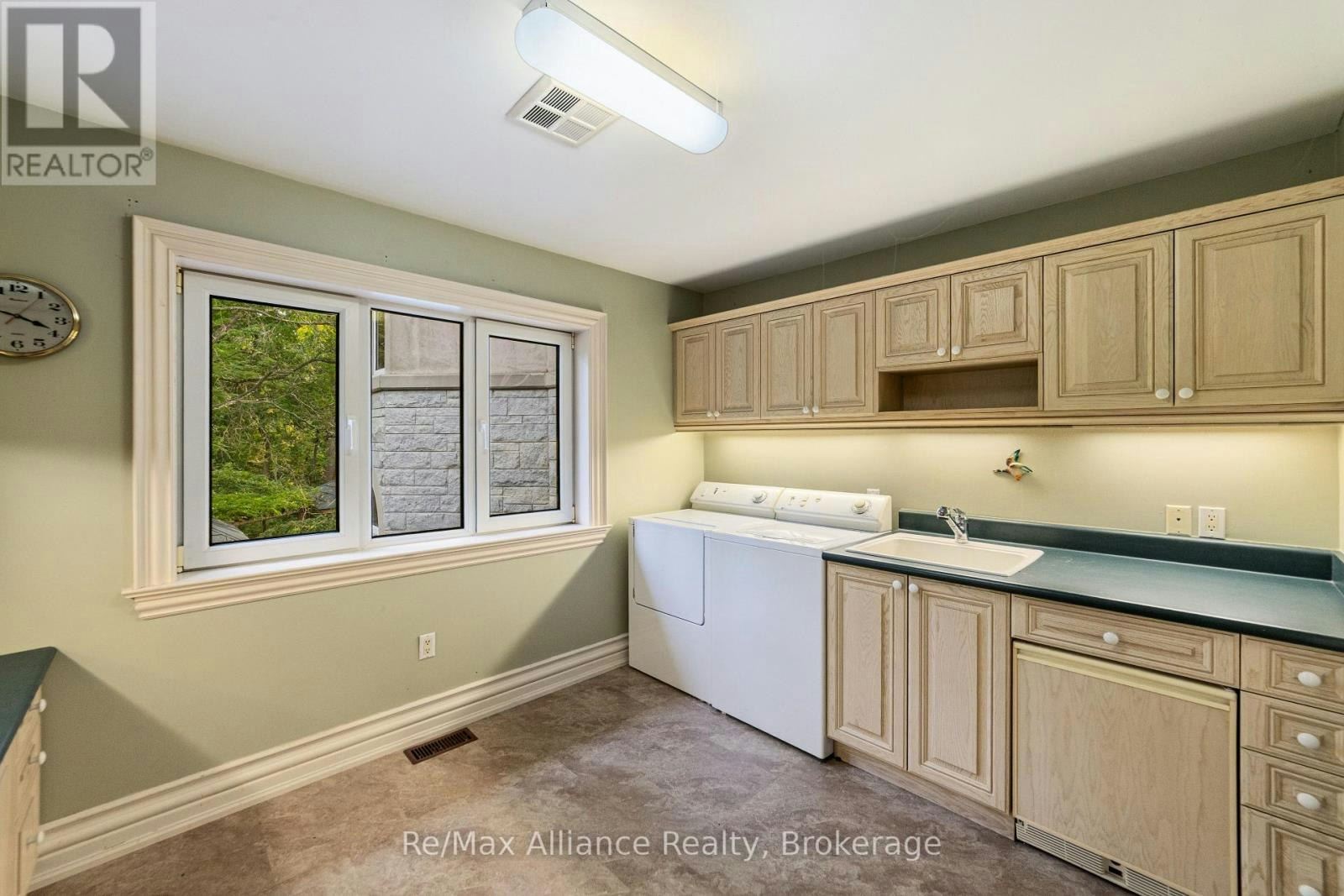 1024 Linbrook Road, Oakville, ON, L6J 2L1 - 21