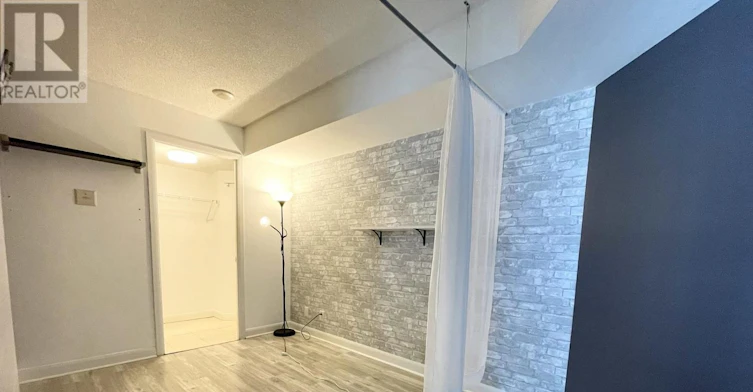 811-600 Fleet Street, Toronto, ON, M5V 1B7 - 3