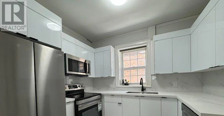 MAIN-167 Highbourne Road, Toronto, ON, M5P 2J8 - 12