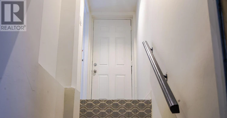 330 Athol Street E, Oshawa, ON, L1H 1L1 - 14