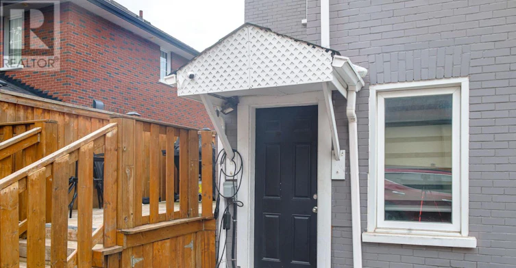 330 Athol Street E, Oshawa, ON, L1H 1L1 - 15