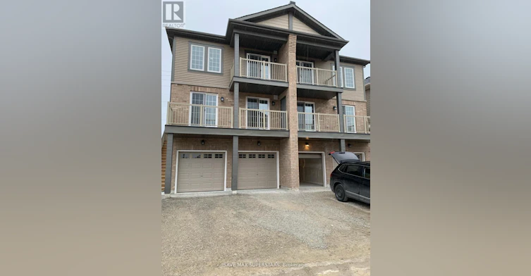 41 Pumpkin Corner Crescent, Barrie, ON, L9J 0T7