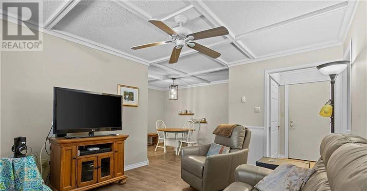 110-1010 Pembridge Crescent, Kingston, ON, K7P 1A3 - 3