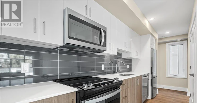 3-366 Winona Avenue, Ottawa, ON, K1Z 5H7 - 5