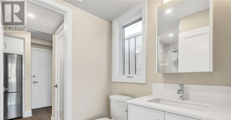 3-366 Winona Avenue, Ottawa, ON, K1Z 5H7 - 10