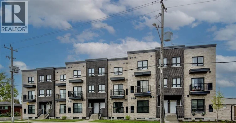 7-600 Victoria Street S, Kitchener, ON, N2M 1B3