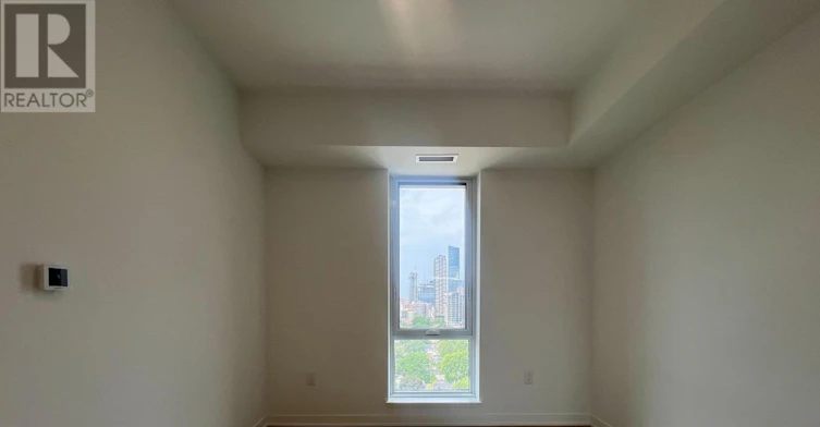 1504-10 Oak Street, Toronto, ON, M5A 0Z1 - 4