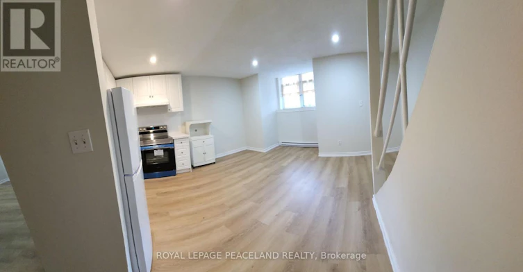 1-558 Spadina Crescent, Toronto, ON, M5S 2J9 - 2