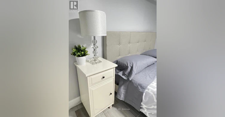 LOWER-132 Grace Street, Toronto, ON, M6J 2S2 - 12