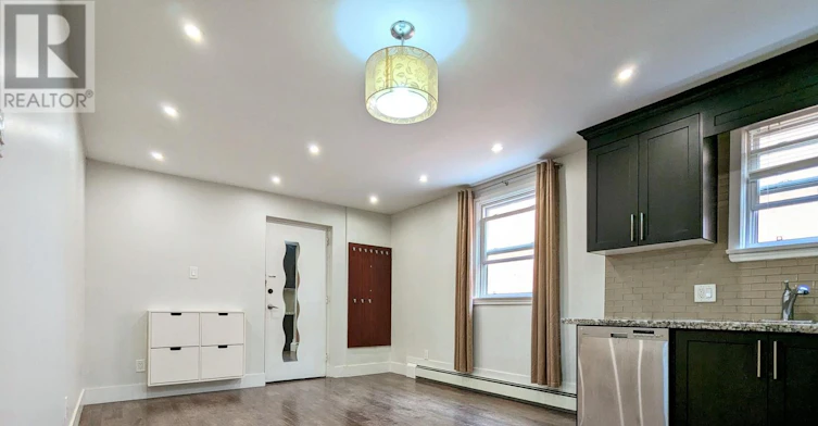 2-211 St Clements Avenue, Toronto, ON, M4R 1H3 - 6