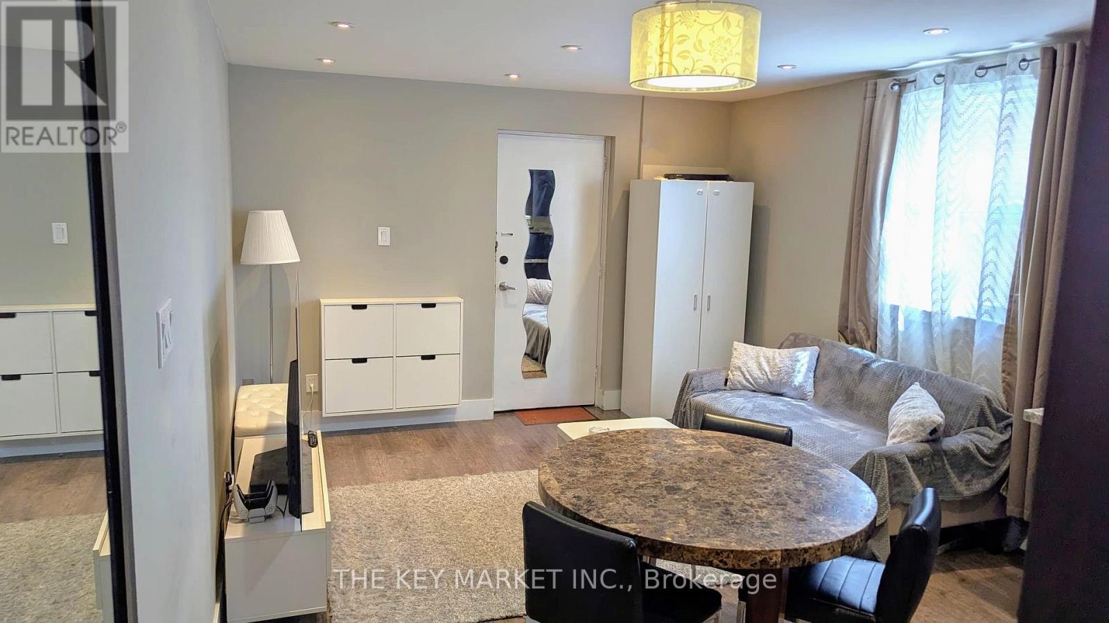 2-211 St Clements Avenue, Toronto, ON, M4R 1H3 - 31