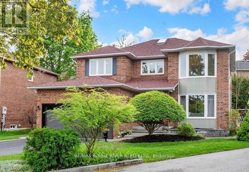1110 Timber Court, Pickering, ON, L1X 1T4