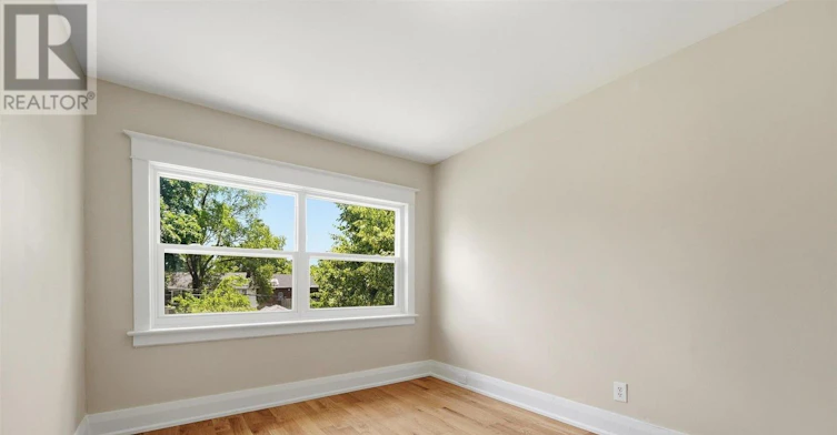 289 Wolverleigh Boulevard, Toronto, ON, M4C 1S3 - 32