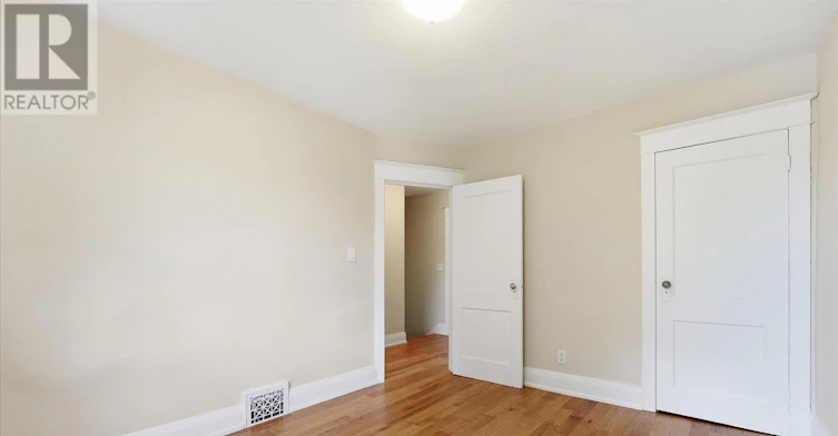 289 Wolverleigh Boulevard, Toronto, ON, M4C 1S3 - 29
