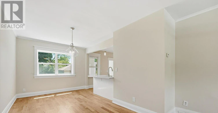 289 Wolverleigh Boulevard, Toronto, ON, M4C 1S3 - 10
