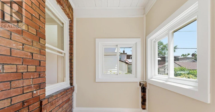 289 Wolverleigh Boulevard, Toronto, ON, M4C 1S3 - 18