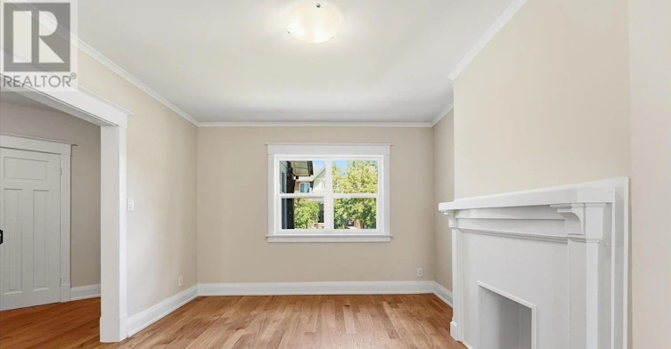 289 Wolverleigh Boulevard, Toronto, ON, M4C 1S3 - 9