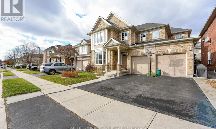 6 Mendoza Drive
