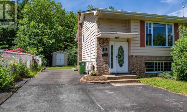 12 Ridgecrest Drive